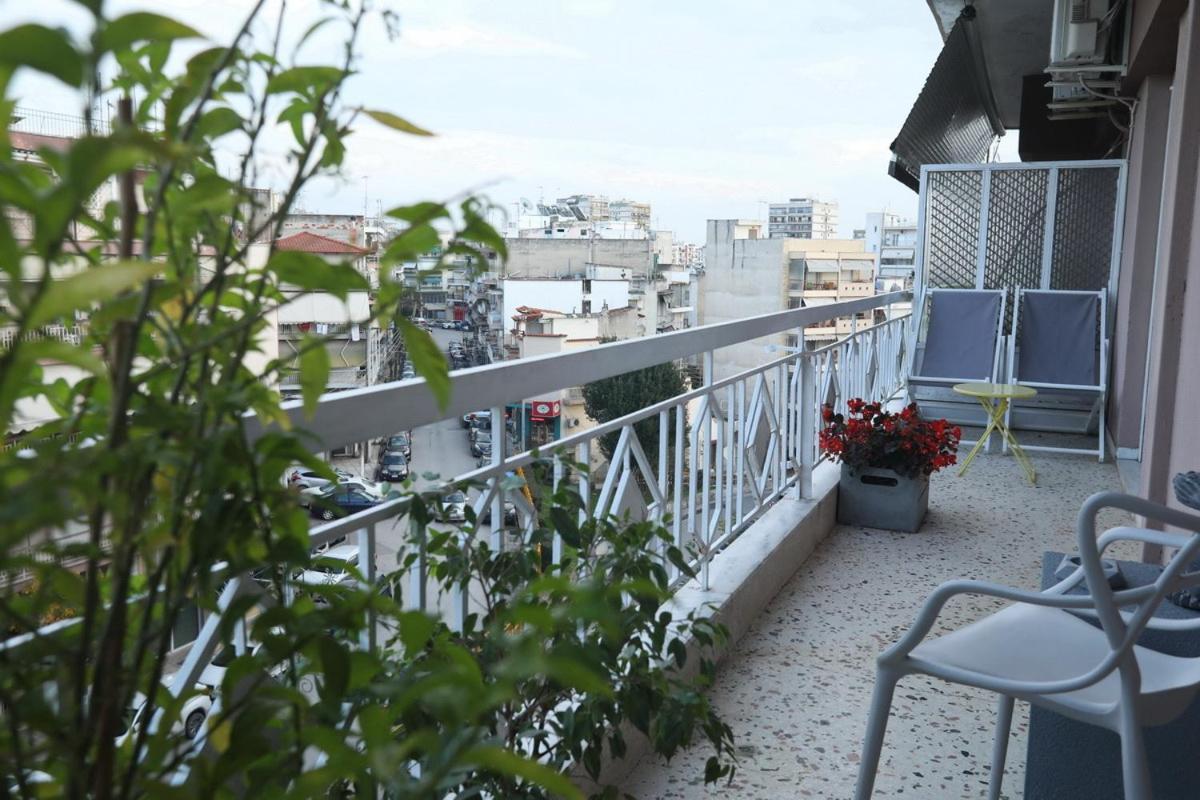 Apartamento Leoforos 28Is Oktovriou Tesalónica Exterior foto
