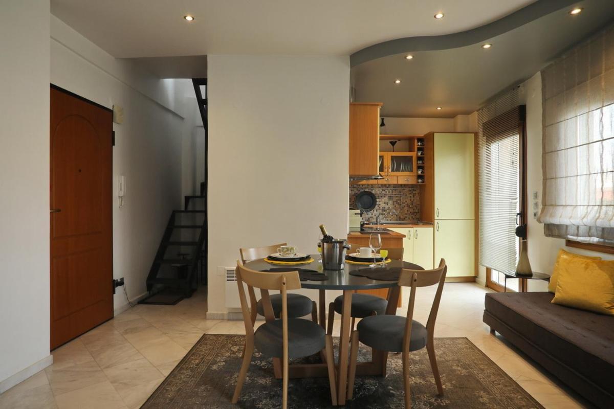Apartamento Leoforos 28Is Oktovriou Tesalónica Exterior foto