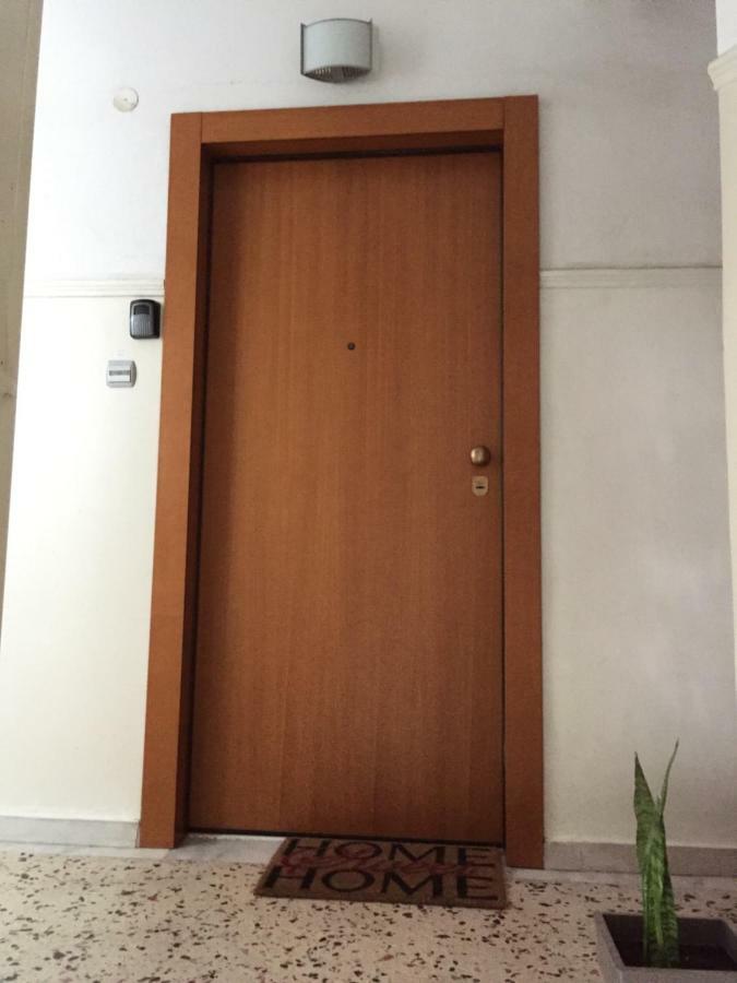 Apartamento Leoforos 28Is Oktovriou Tesalónica Exterior foto