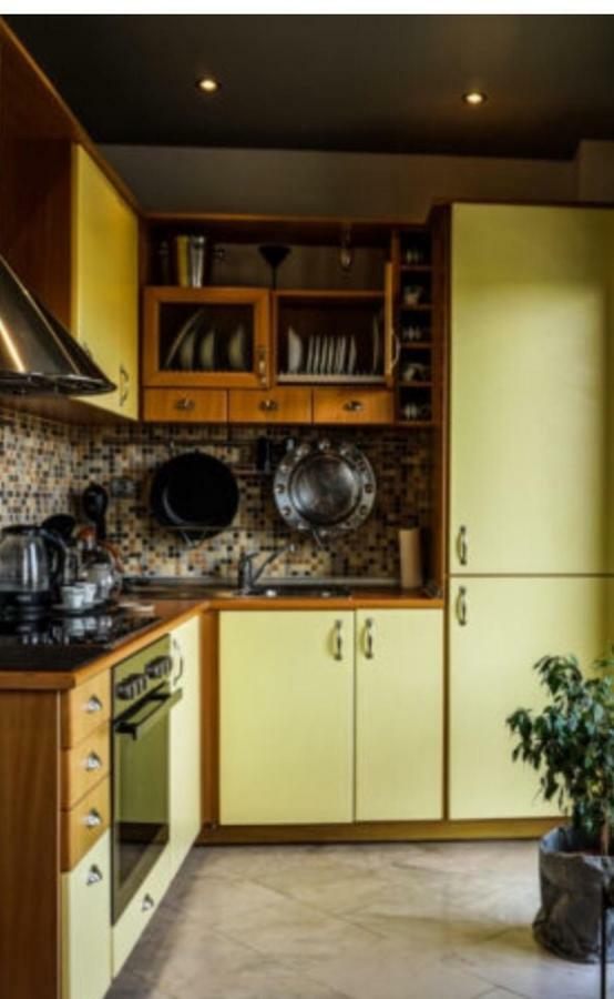 Apartamento Leoforos 28Is Oktovriou Tesalónica Exterior foto